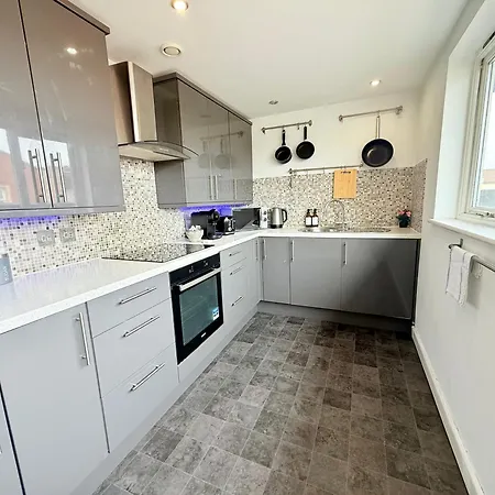 Penthouse With Views *