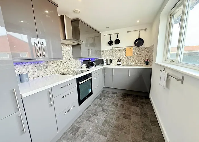 Penthouse With Views *